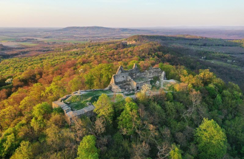 Tátika Castle, Hungary